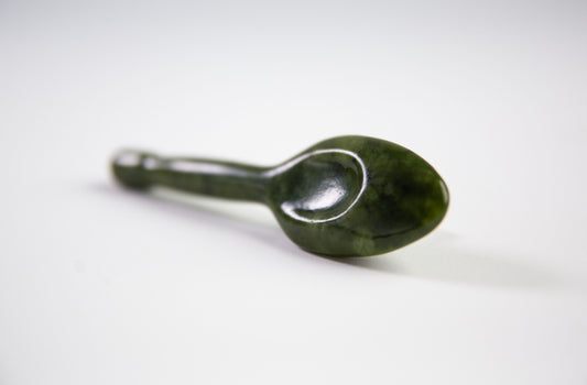 The Jade Applicator™ (Dark Green)
